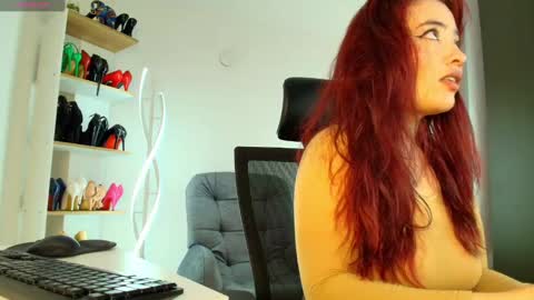 katalina larson online show from 7, 10, 2025