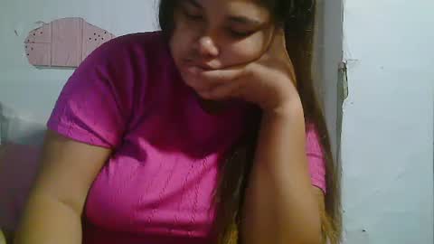 Snapshot of sexykittymom chatting on 30, 12, 2024 sexykittymom online show from 30, 12, 2024