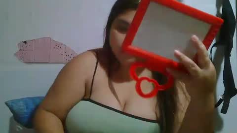 Snapshot of sexykittymom chatting on 1, 2, 2025 sexykittymom online show from 1, 2, 2025