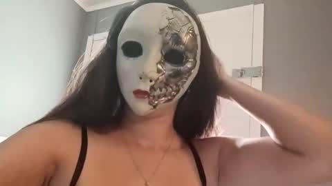 SexyLatina1985 online show from 19, 9, 2025