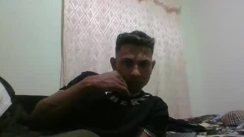 Snapshot of sexyleon69 chatting on 6, 2, 2025 Sexy leon online show from 6, 2, 2025