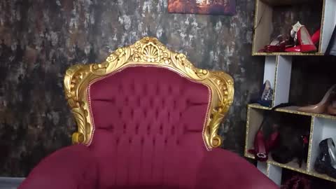 Mistress Lilian Lestrange online show from 8, 5, 2026
