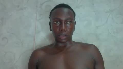 sexylinkebony2 online show from 11, 1, 2026