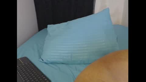 Snapshot of sexyloba_ chatting on 9, 1, 2025 sexyloba  independent model online show from 9, 1, 2025
