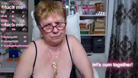 sexylynette4u online show from 7, 2, 2025