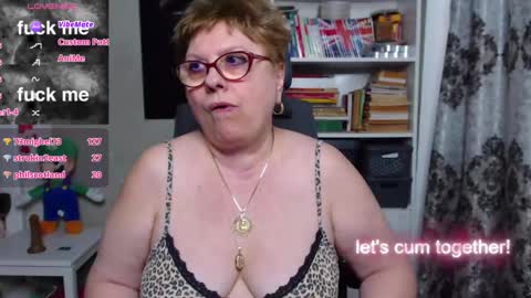sexylynette4u online show from 2, 3, 2025