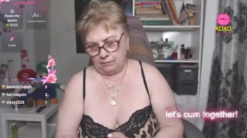 sexylynette4u online show from 3, 6, 2026