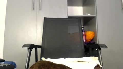 Snapshot of sexymia06 chatting on 5, 7, 2026 Melina online show from 5, 7, 2026