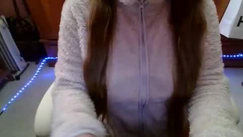 sexymisss24 online show from 25, 4, 2026