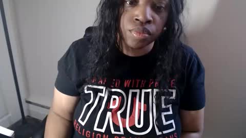 SexyMona online show from 4, 2, 2026