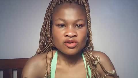 queenivy online show from 11, 1, 2026