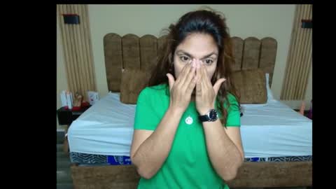 Snapshot of sexyrachel_ chatting on 9, 10, 2025 R A C H E L online show from 9, 10, 2025