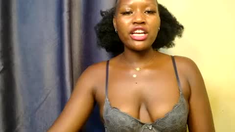 sexyroznnah online show from 21, 6, 2026