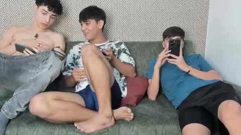 MATIAS-18   THIAHO -18  MAX-19  NICOKALY-19  CAIN-19   MOD ESTEBAN online show from 6, 3, 2025