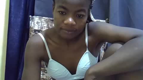 Snapshot of sexyshaz22 chatting on 2, 2, 2026 sexyshaz22 online show from 2, 2, 2026