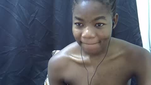 Snapshot of sexyshaz22 chatting on 27, 2, 2026 sexyshaz22 online show from 27, 2, 2026