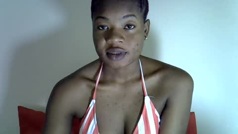 Snapshot of sexyshaz22 chatting on 10, 7, 2026 sexyshaz22 online show from 10, 7, 2026