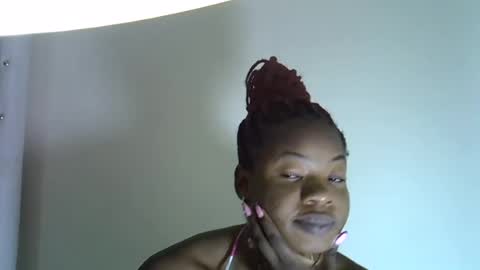 Snapshot of sexyshaz22 chatting on 20, 7, 2026 sexyshaz22 online show from 20, 7, 2026