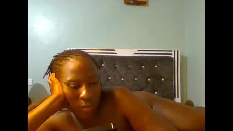 VIVIAN online show from 5, 2, 2025