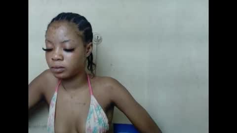 sexyxpeach online show from 15, 9, 2025