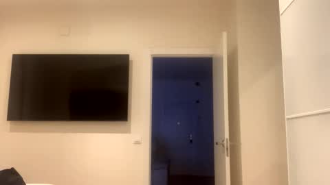 Snapshot of sguyxxxx chatting on 5, 10, 2025 sguyxxxx online show from 5, 10, 2025