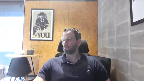 shad0w_hunter online show from 14, 2, 2025