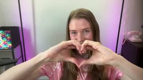 Snapshot of shadebabe chatting on 15, 7, 2026 shadebabe online show from 15, 7, 2026