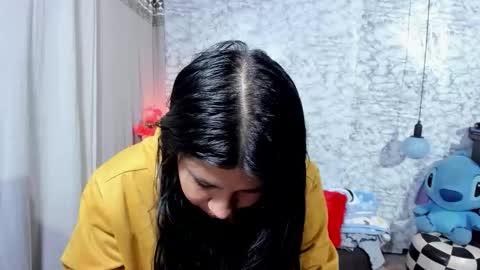 Snapshot of shaden_1 chatting on 28, 11, 2025 Liz online show from 28, 11, 2025