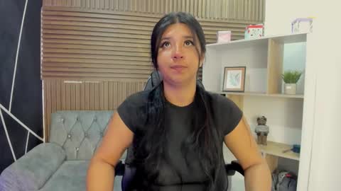 Snapshot of shaden_1 chatting on 19, 2, 2026 Liz online show from 19, 2, 2026