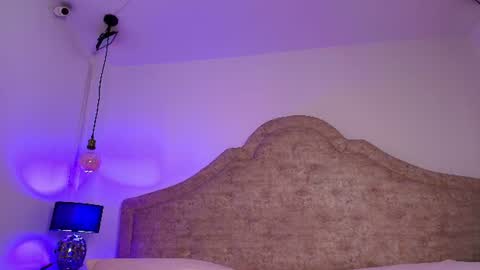 Snapshot of shadowlune chatting on 18, 6, 2026 shadowlune online show from 18, 6, 2026