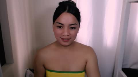 Snapshot of shadowseductress chatting on 19, 2, 2026 shadowseductress online show from 19, 2, 2026