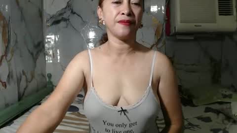 shai_shaiy online show from 12, 4, 2026