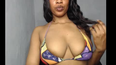 ESTHER online show from 30, 4, 2026
