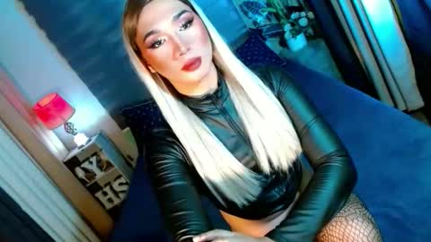 MISS SHANE online show from 13, 10, 2025