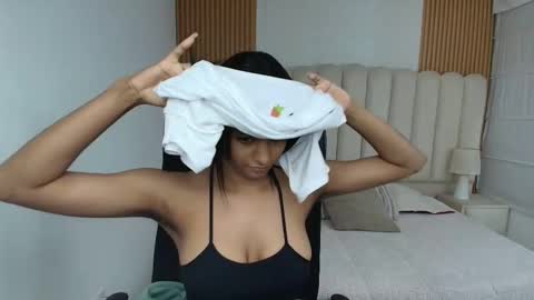 shanelle online show from 18, 3, 2026