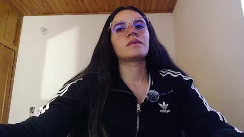 Snapshot of shanel_lozano chatting on 3, 6, 2026 shanel_lozano online show from 3, 6, 2026