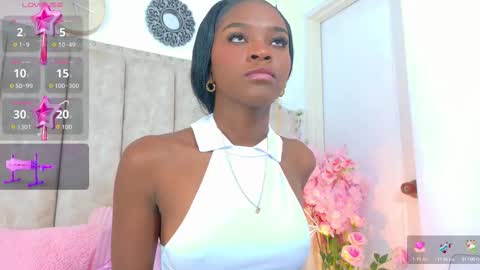 Shanel online show from 15, 9, 2025