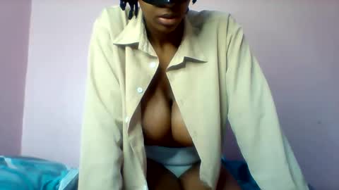 shanizz online show from 4, 3, 2026