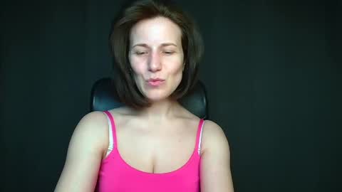 Snapshot of shannen_sweet chatting on 20, 4, 2026 Shannen online show from 20, 4, 2026
