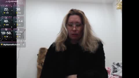 Snapshot of shannon07 chatting on 9, 3, 2026 Shannon07 online show from 9, 3, 2026