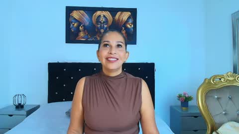 Snapshot of shanon_mature_ chatting on 8, 5, 2026 Shanon online show from 8, 5, 2026