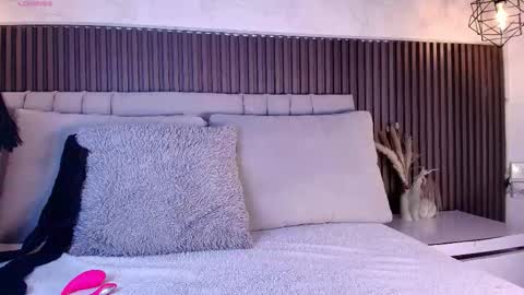 SHANON online show from 6, 2, 2026