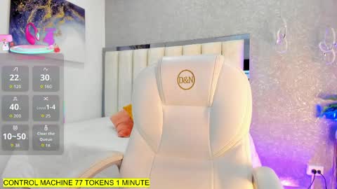 Shantal online show from 6, 4, 2026