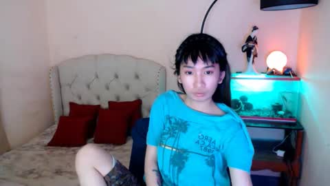 SHANTA FOX  s online show from 6, 3, 2025