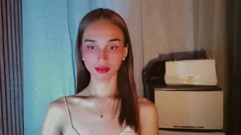 Snapshot of shantallfuckdoll chatting on 9, 6, 2026 shantallfuckdoll online show from 9, 6, 2026