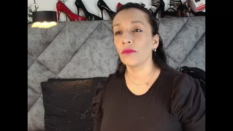 Snapshot of shantey_laurent chatting on 20, 6, 2026 shantey online show from 20, 6, 2026
