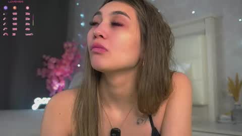 Ellysa and Mila online show from 23, 2, 2026