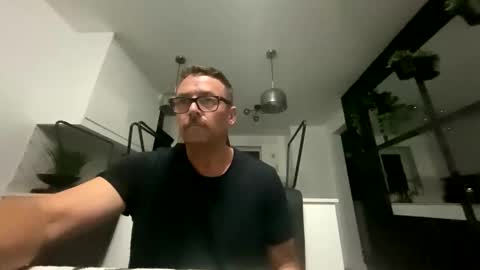 Sharksboy online show from 2, 10, 2025