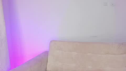 Snapshot of sharlot_harrys chatting on 5, 3, 2025 Hi fiends ---- I usually start online from Monday to Friday from 1000 am Saturdays and Sundays at 600 am Colombia time online show from 5, 3, 2025