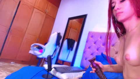 Sharlott online show from 30, 1, 2025